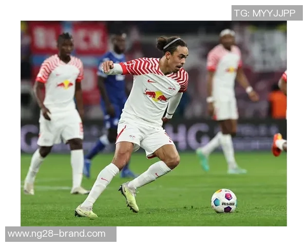 友谊赛精彩回顾AC米兰逆转莱比锡全场沸腾瞬间集锦