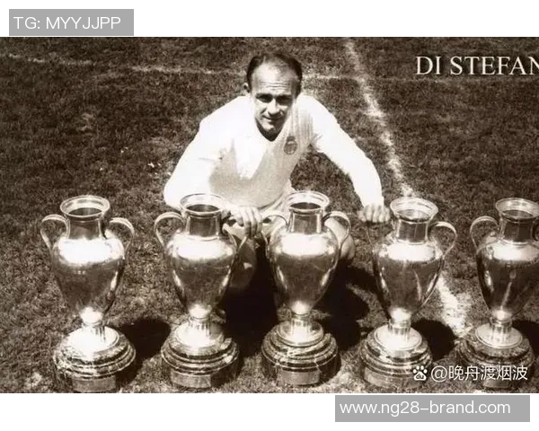 本菲卡狂胜AC米兰4-0帽子戏法引领全场战术解析