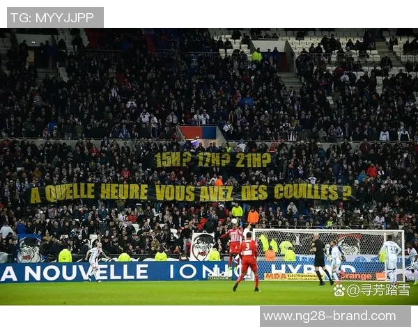 国王杯精彩对决里昂大胜那不勒斯乌龙球成比赛转折点