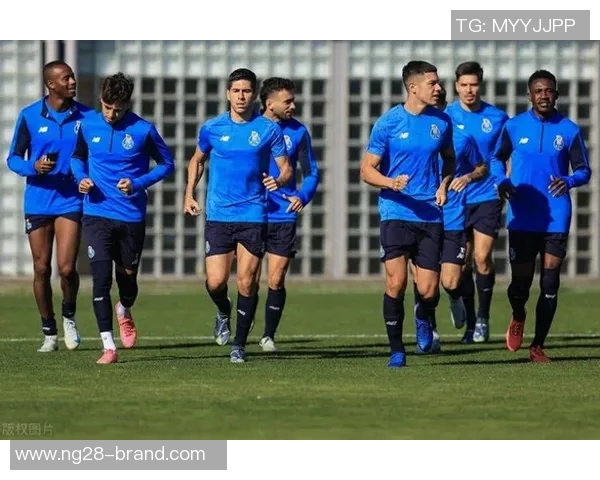 德甲精彩对决那不勒斯补时绝杀波尔图全场沸腾数据分析揭示比赛亮点