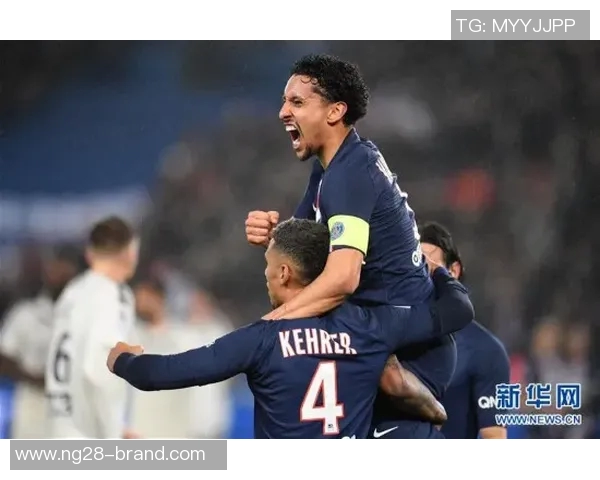 巴黎圣日耳曼大胜本菲卡六比二乌龙球成比赛转折点引发热议