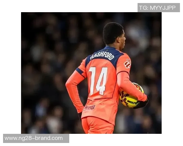 中超赛场惊现经典对决AC米兰逆转巴萨引发热议与讨论